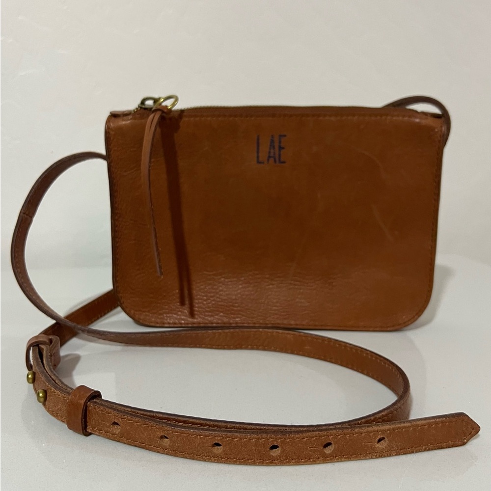 MADEWELL The Simple Crossbody Bag in English Saddle